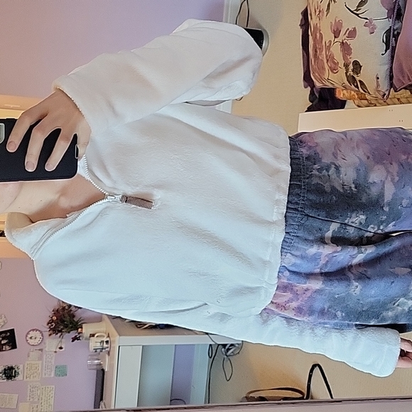 Urban Outfitters White Fluffy half-zip pullover top - Picture 6 of 13